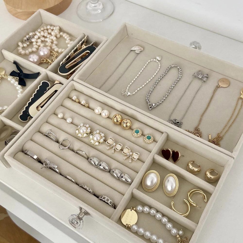 Velvet Jewellery Organizer - Image 4